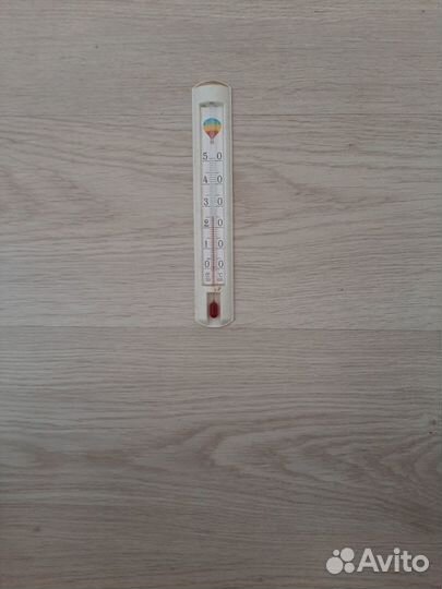 Термометр комнатный