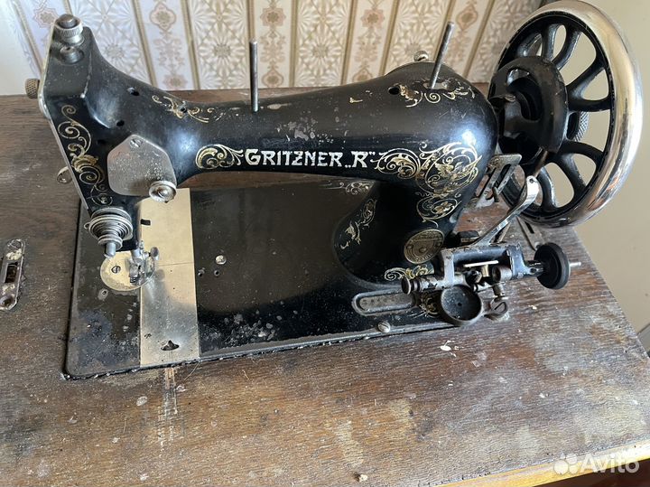 Швейная машинка gritzner