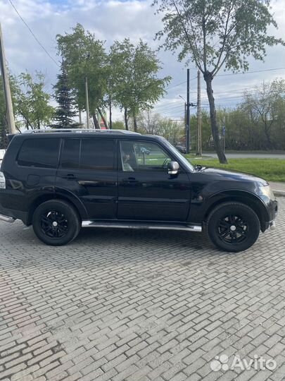 Mitsubishi Pajero 3.8 AT, 2006, 326 000 км