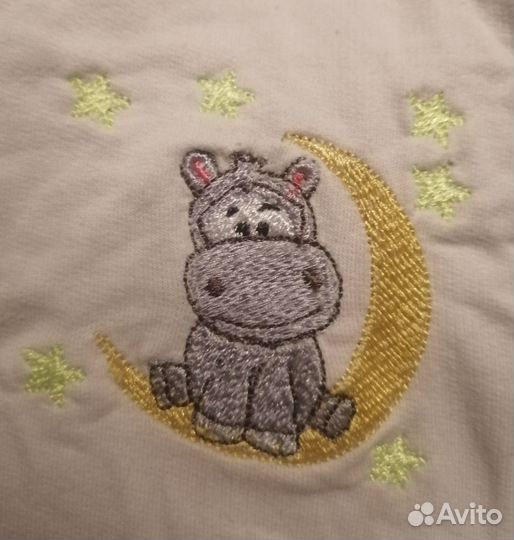 Bernina Artista 200 швейно-вышивальная машинка