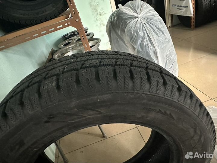 Toyo Observe GSi-5 235/65 R18