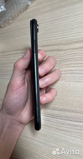 iPhone Xr, 128 ГБ