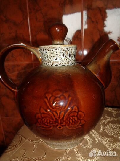 Керамические кувшины