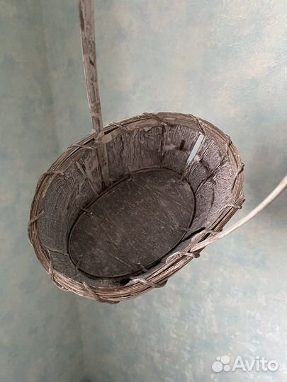 Корзина плетеная из бамбука