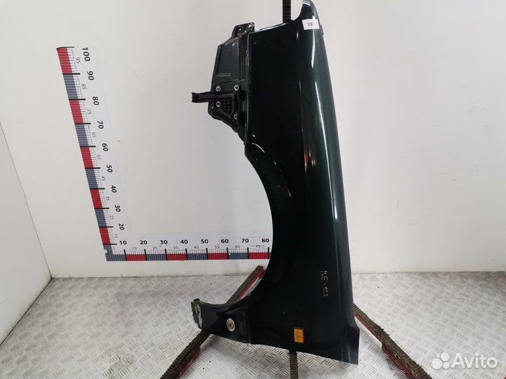 Крыло переднее левое для Audi 80 B4 8A0821105