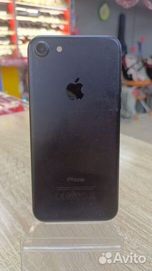 iPhone 7, 32 ГБ