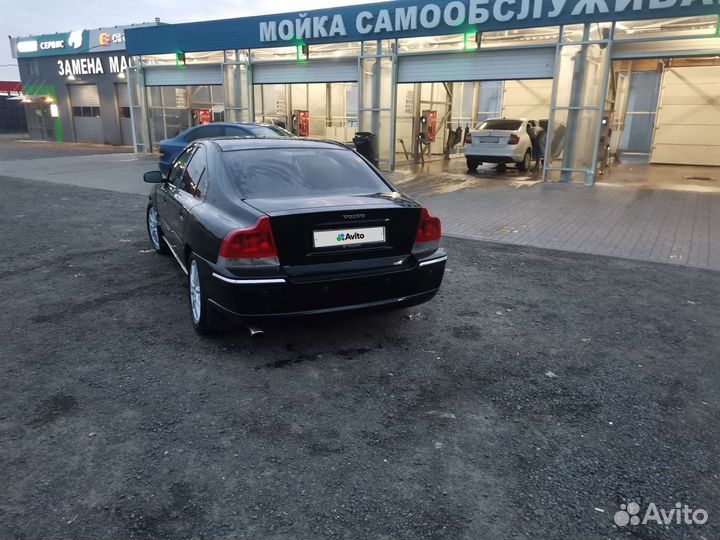 Volvo S60 2.5 AT, 2005, 250 000 км