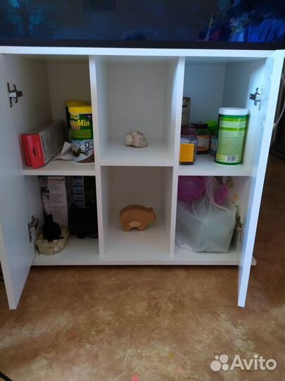 Террариум на 150 литров и тумба для него