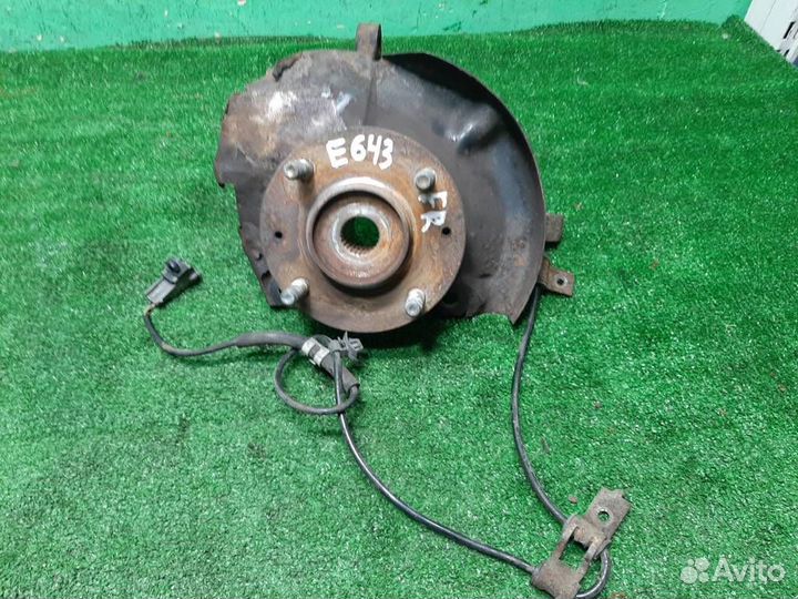 Кулак передний правый Hyundai Matrix 2004