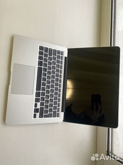 Macbook Pro (Retina 13-inch Late 2013)