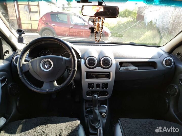 Renault Logan, 2013