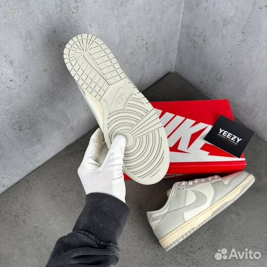 Nike Dunk Low Sail Light Bone