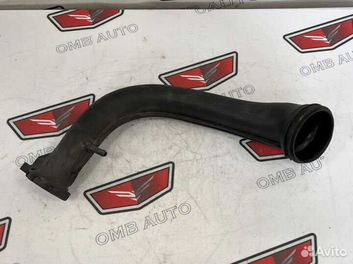 Патрубок корпуса воздушного фильтра Гольф 6