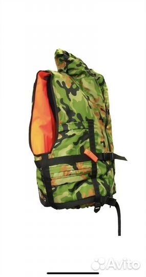 Спасательный жилет