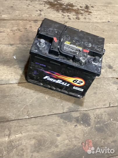 Акумулятор 12 вольт автомобильный