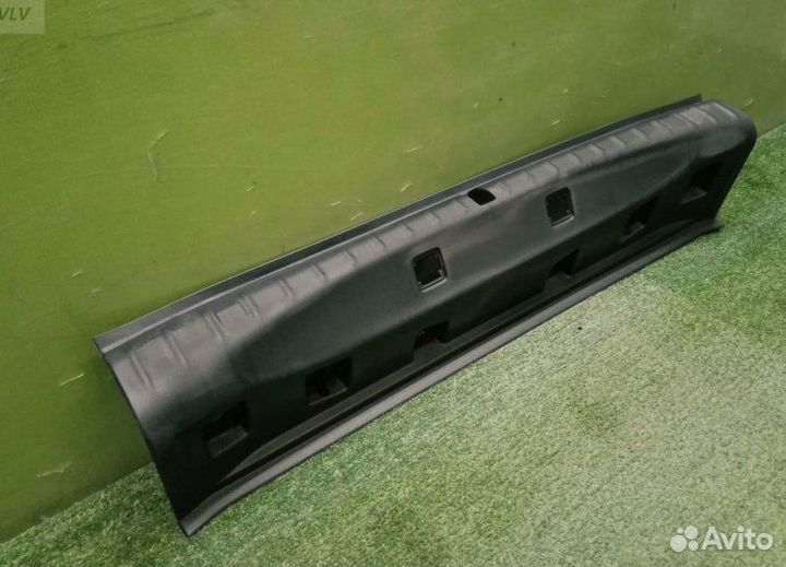 Накладка замка багажника Bmw 5 G30