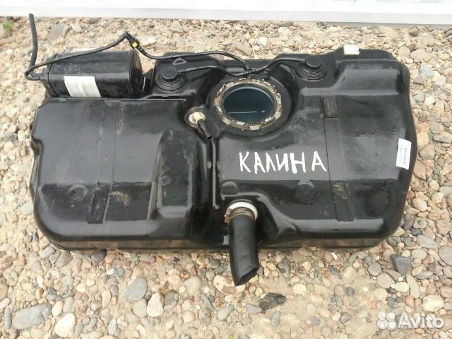 Бензобак калина 1. Ваз 2120 бензобак. Автобус хендай универсал топливный бак средний. Какой бак у калины. Бак топливный калина 2.