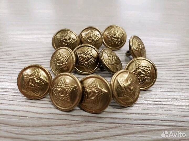 Пуговицы для гимнастерки золотые
