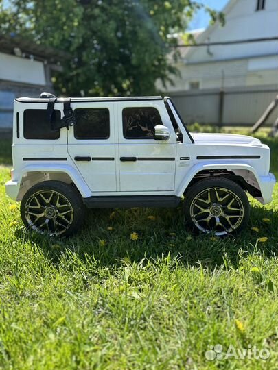 Детский электромобиль mercedes