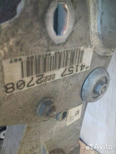 Подрамник задний Мерседес 222 с авто 18 года ориги