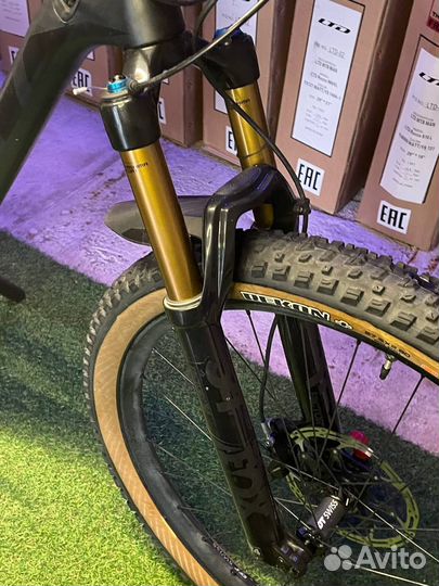 Carbon Scott Spark 700 Ultimate Kashima x0 11,6