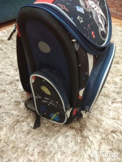Школьный рюкзак