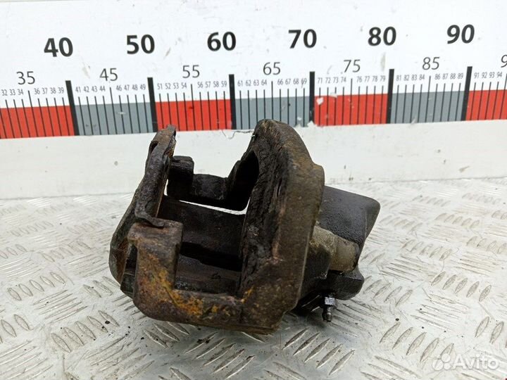 Суппорт передний левый BMW X5 (E53)