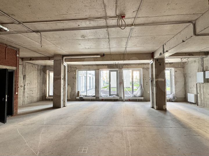 Торговая площадь на Львовской, 209 м²