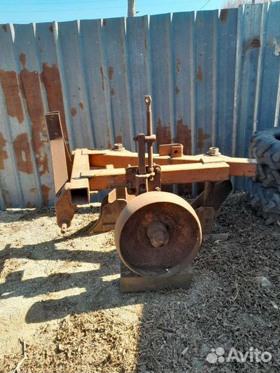 Плуг 2х корпусной