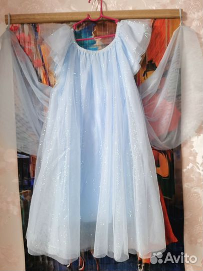 Платье с крыльями 122см