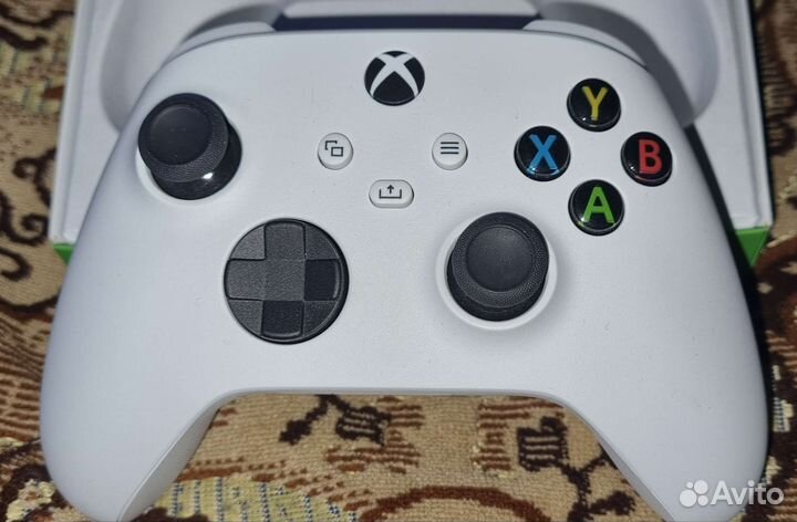 Геймпад Microsoft Xbox Wireless Controller