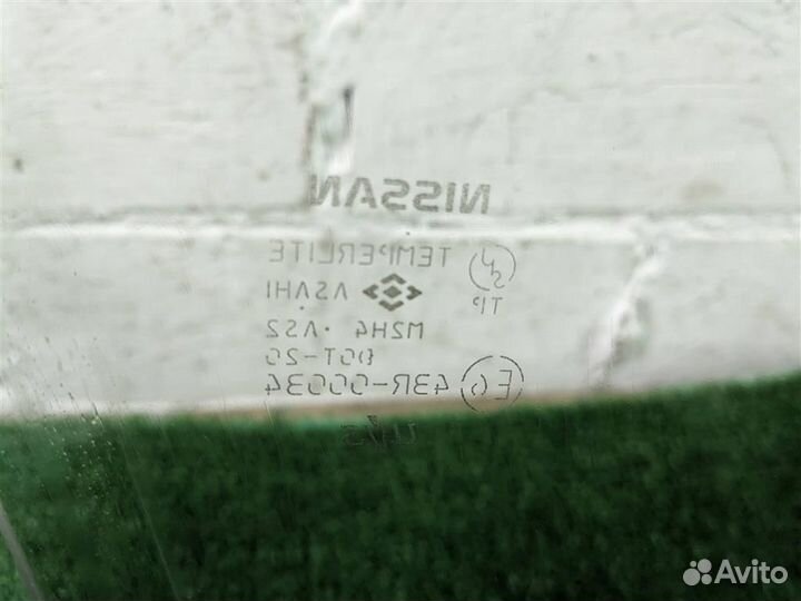 Стекло переднее правое Nissan X-Trail T31 2007