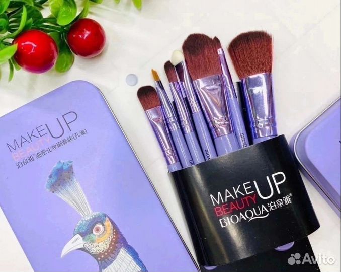 Кисти для макияжа