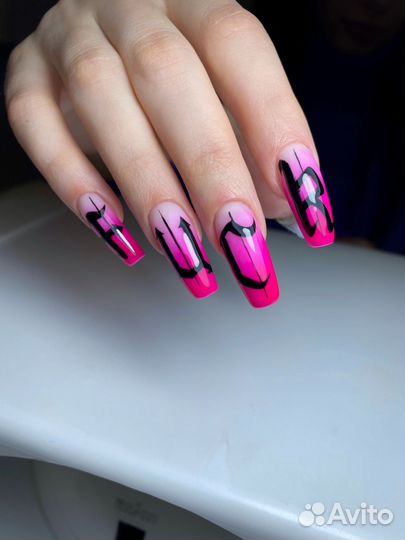 Маникюр, педикюр, наращивание ногтей, гель-лак