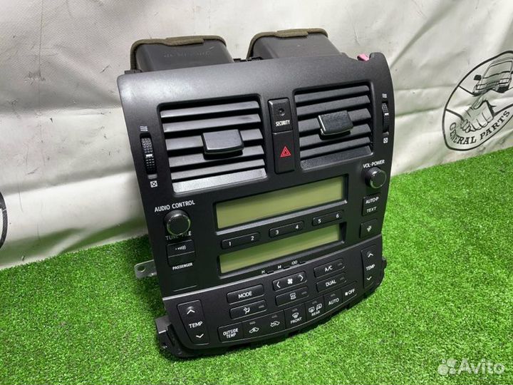 Блок управления климат-контролем Toyota Crown