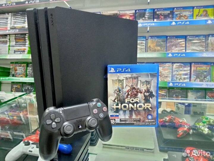 Sony PlayStation 4 Pro + For Honor