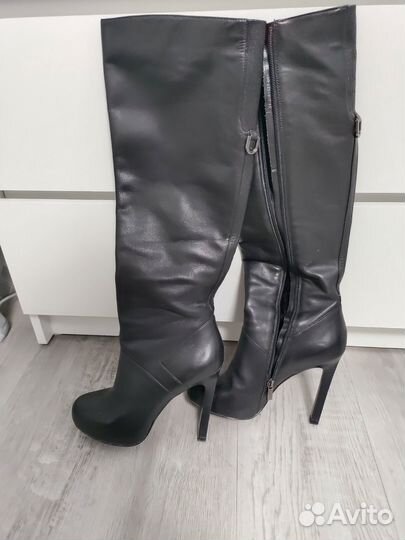 Продам сапоги осенние Mascotte