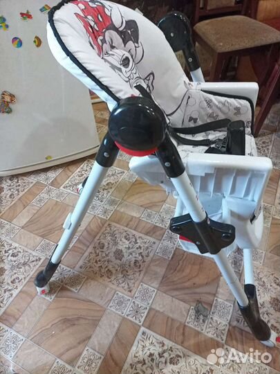 Стульчик для кормления