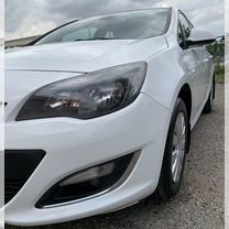 Opel Astra 1.4 AT, 2013, 265 000 км, с пробегом, цена 835 000 руб.