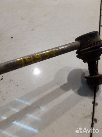 Стойка стабилизатора (передняя, левая)