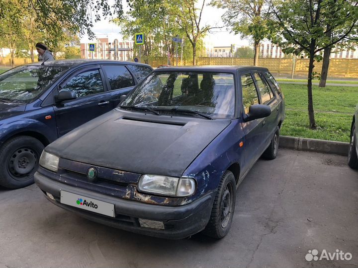 Skoda Felicia 1.3 МТ, 1995, битый, 270 000 км