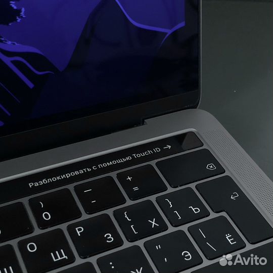 MacBook Pro 13 2019 128gb Touch Bar