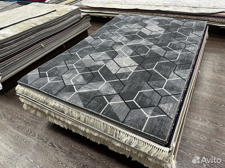 Палас новый 2х4