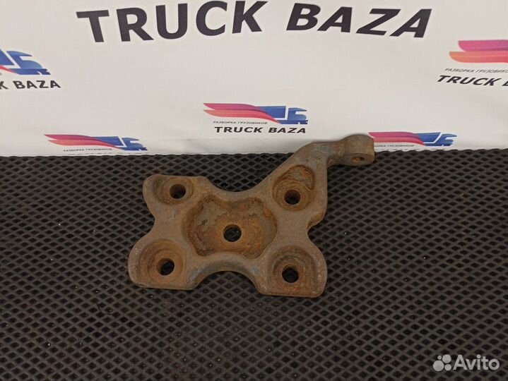 5010600043 Кронштейн амортизатора заднего правый