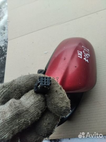 Зеркало переднее правое Пежо 307