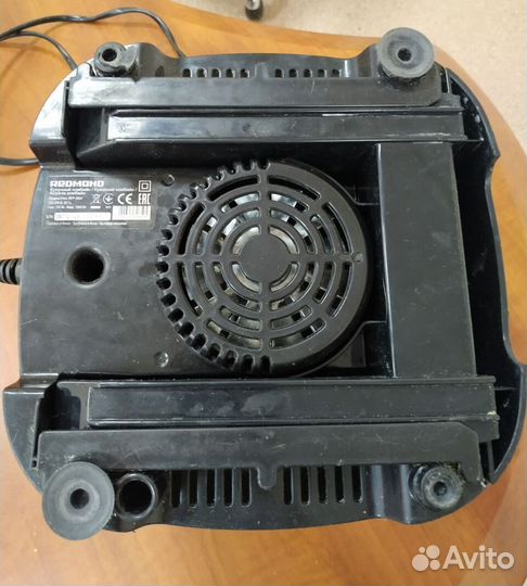 Кухонный комбайн Redmond