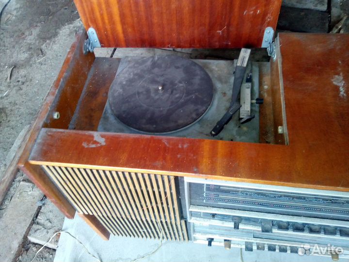 Радиоприемники Рекорд 301 и 314