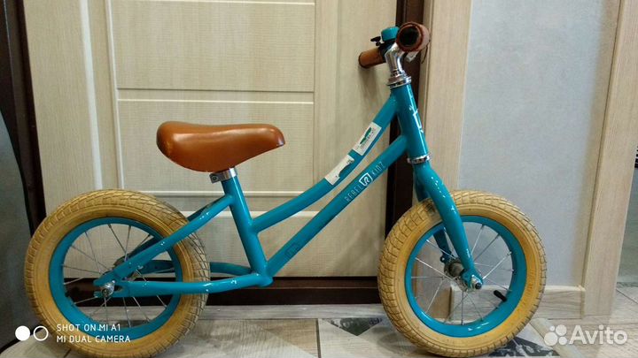 Беговел Rebel kidz