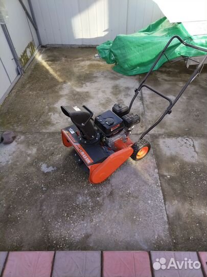 Снегоуборщик бензиновый бу