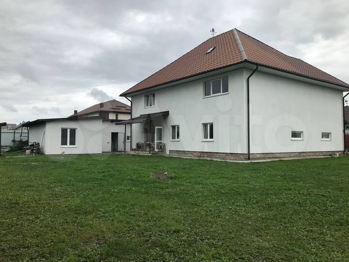 Дом 276 м² на участке 10 сот.